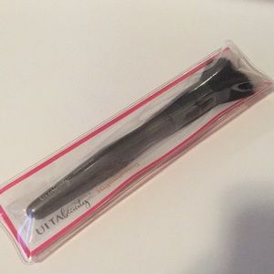 Ulta Beauty Highlighting Brush